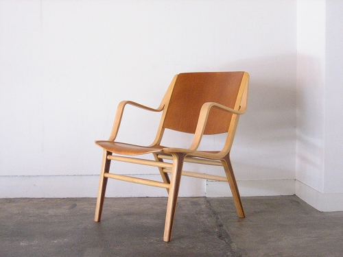 Ax Chair